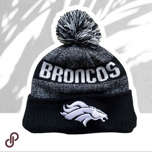 NEW ERA Black and White Denver Broncos Beanie with Pompom